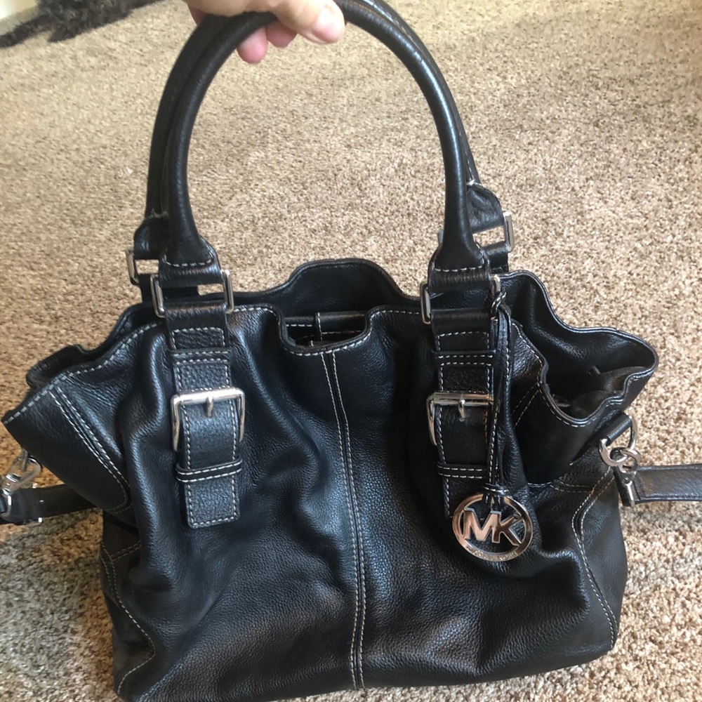 **SOLD**Michael Kors purse